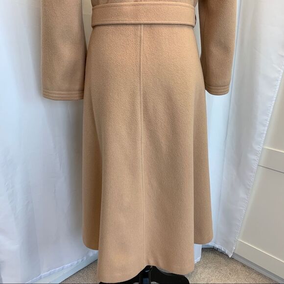 Jeremy Scott Tan Belted Coat with Fur Collar - Picture 7 of 12